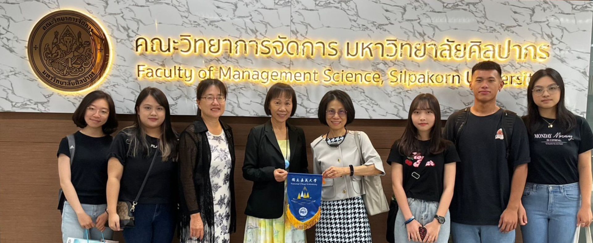Visit to Silpakorn University and academic exchanges