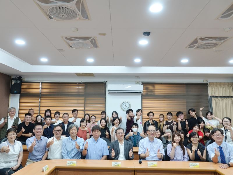 三校聯合訪團師生前往管院進行學術交流，研討臺日觀光與地方發展議題。