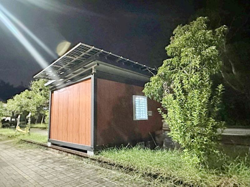 圖：嘉義大學綠氫綠氧示範站外觀。（照片由應用化學系邱秀貞副教授提供）