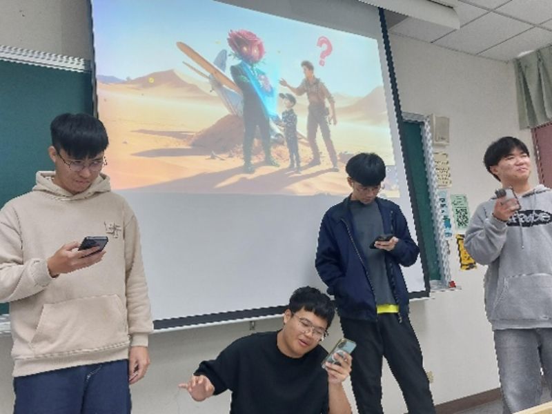 《小王子》讀者劇場帶領觀眾找回關於愛與責任的最初感動。(照片由黃老師提供)