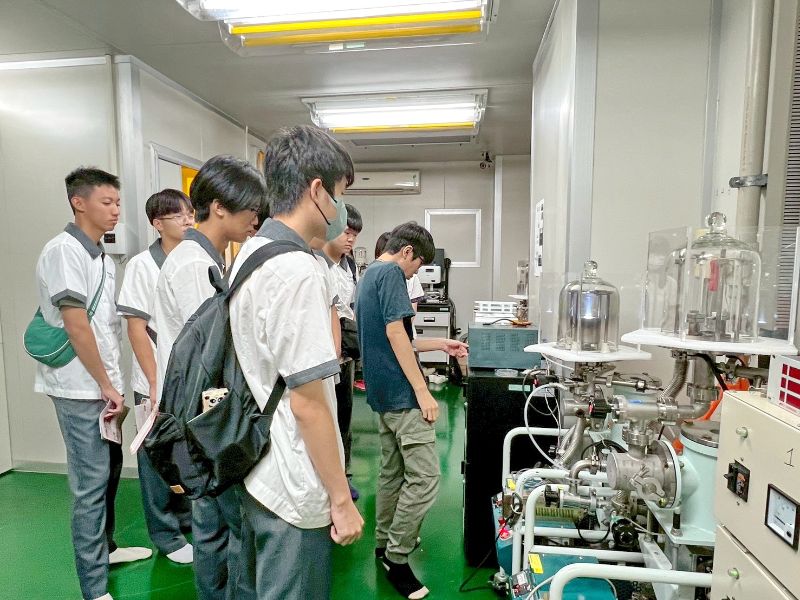 嘉大攜手台積電育才 學生修畢學程可獲雙認證