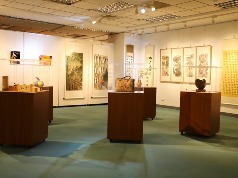 「璀璨四十、情若磐石」參展作品多元豐富。