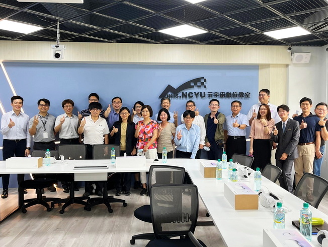 與會貴賓合影。