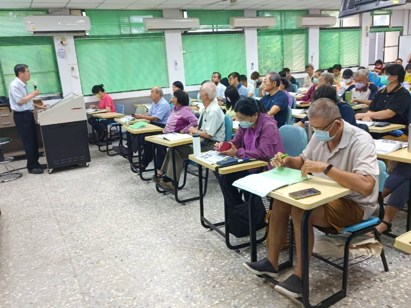 嘉大7月22日至8月5日開設有機與友善農業六大類型教育訓練班。（照片由侯金日主任提供）