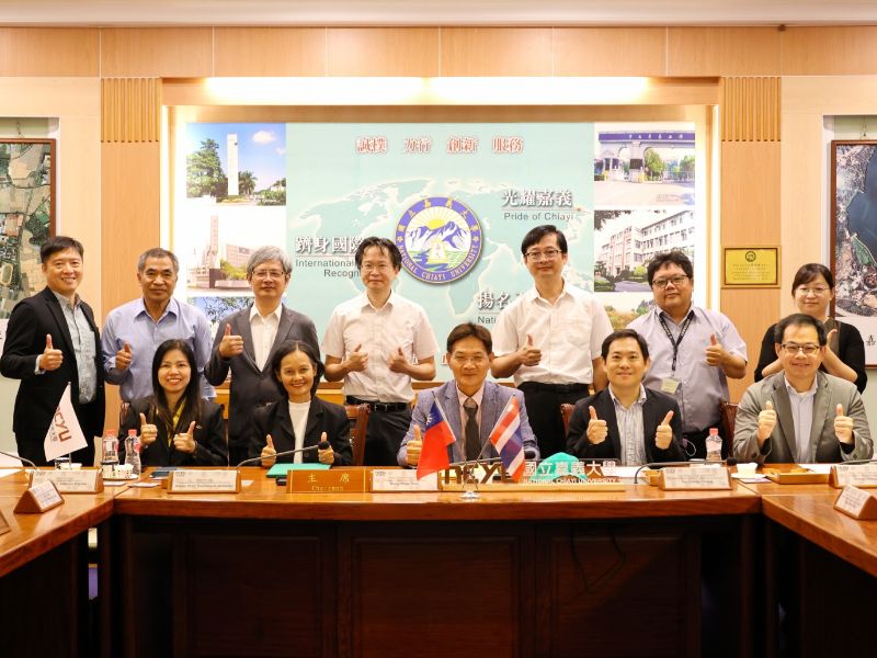 農學院師長及國際處與湄州大學師長交流合影。